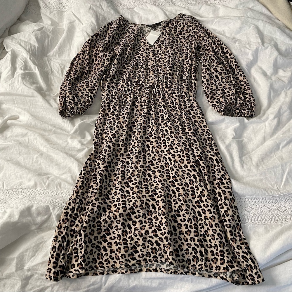 NWT new Banana Republic SMALL PETITE Leopard Dress Factory long sleeve